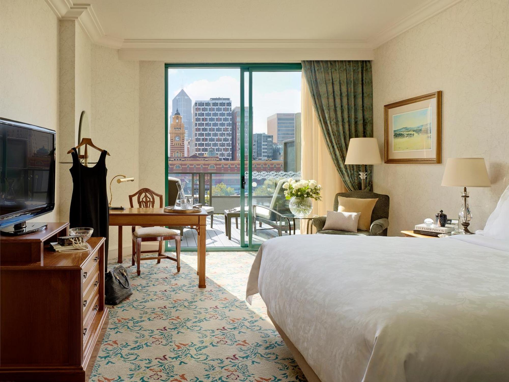 The Langham Melbourne Hotel Exterior photo A room at the InterContinental Hotel, Tel Aviv